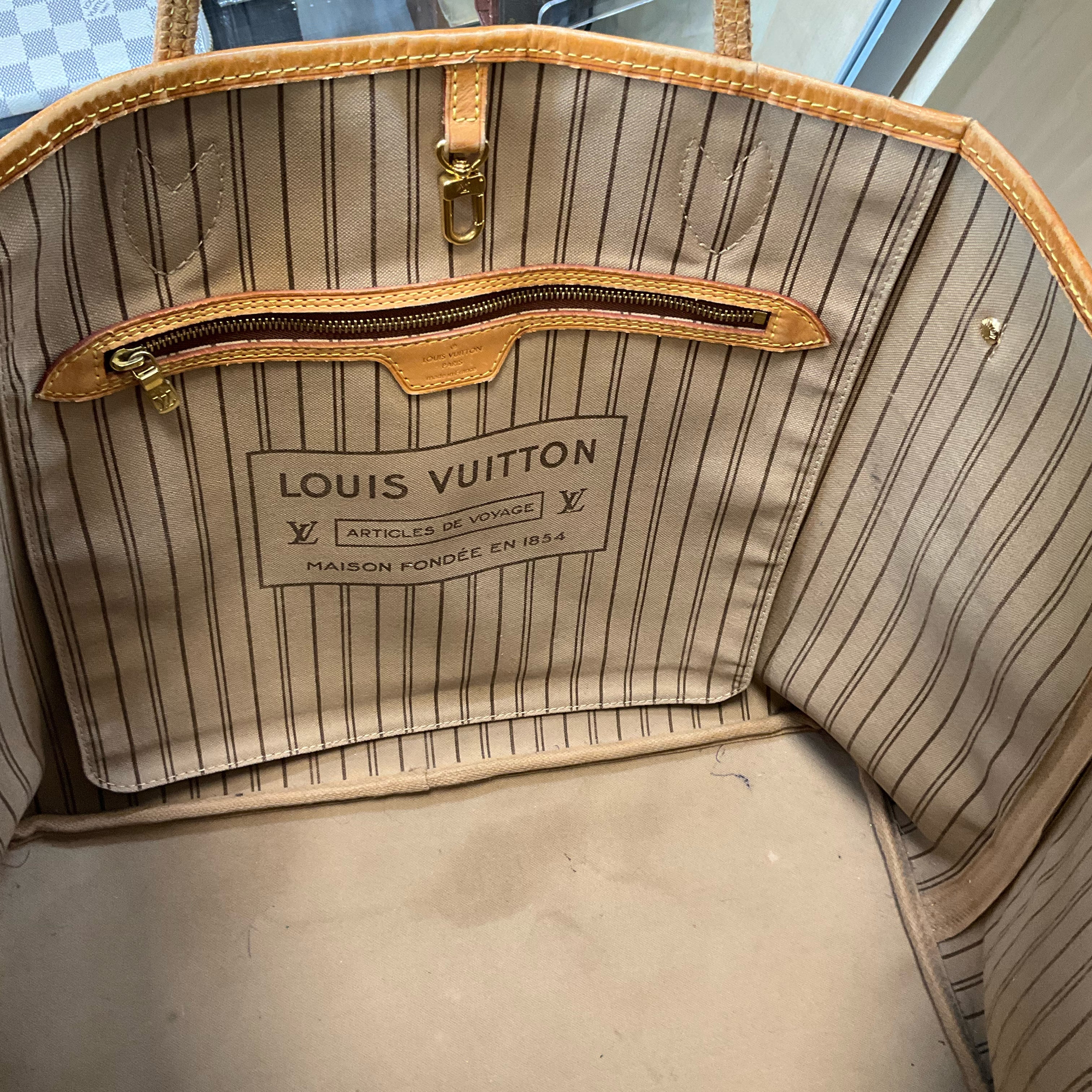 Louis Vuitton Handbag