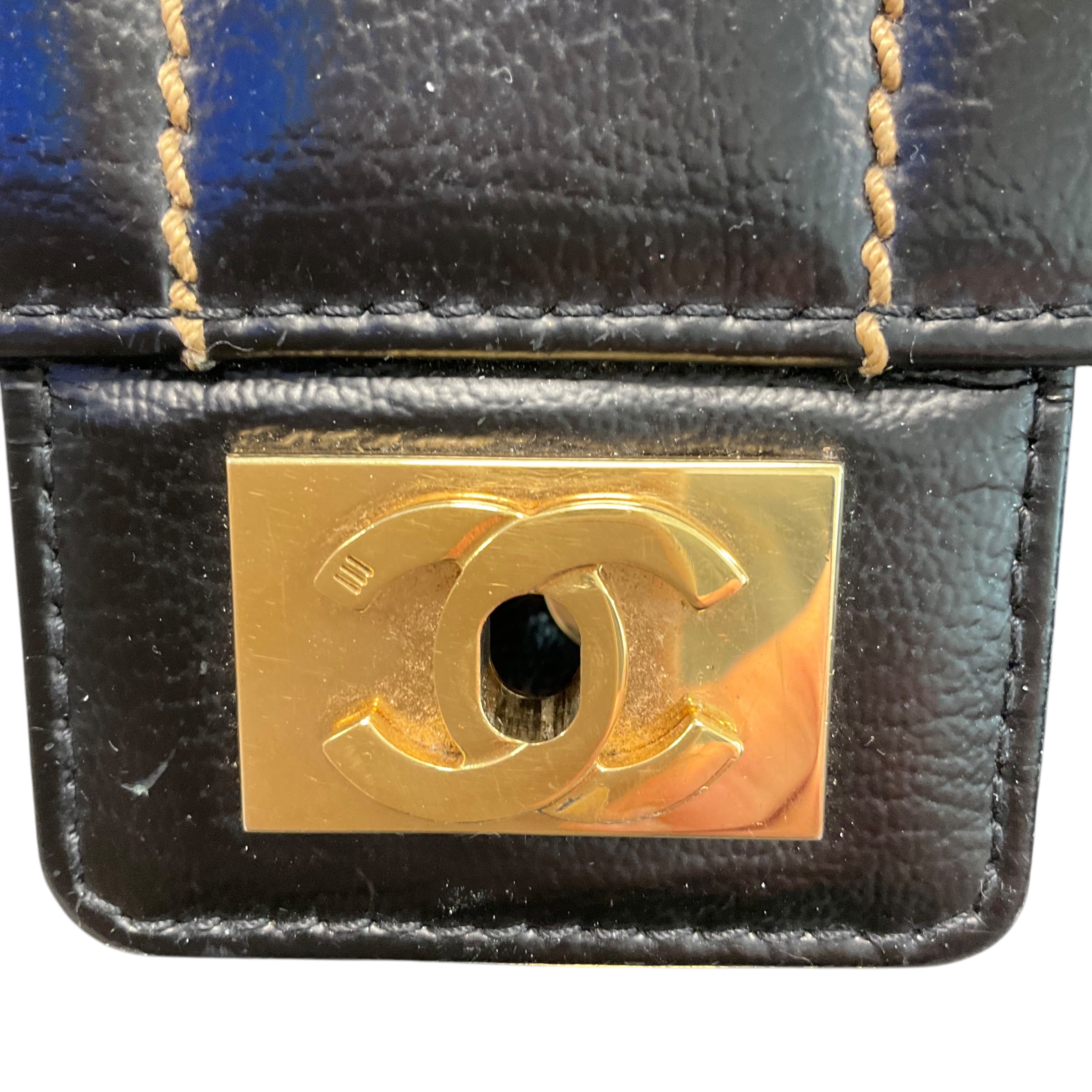 CHANEL Handbag