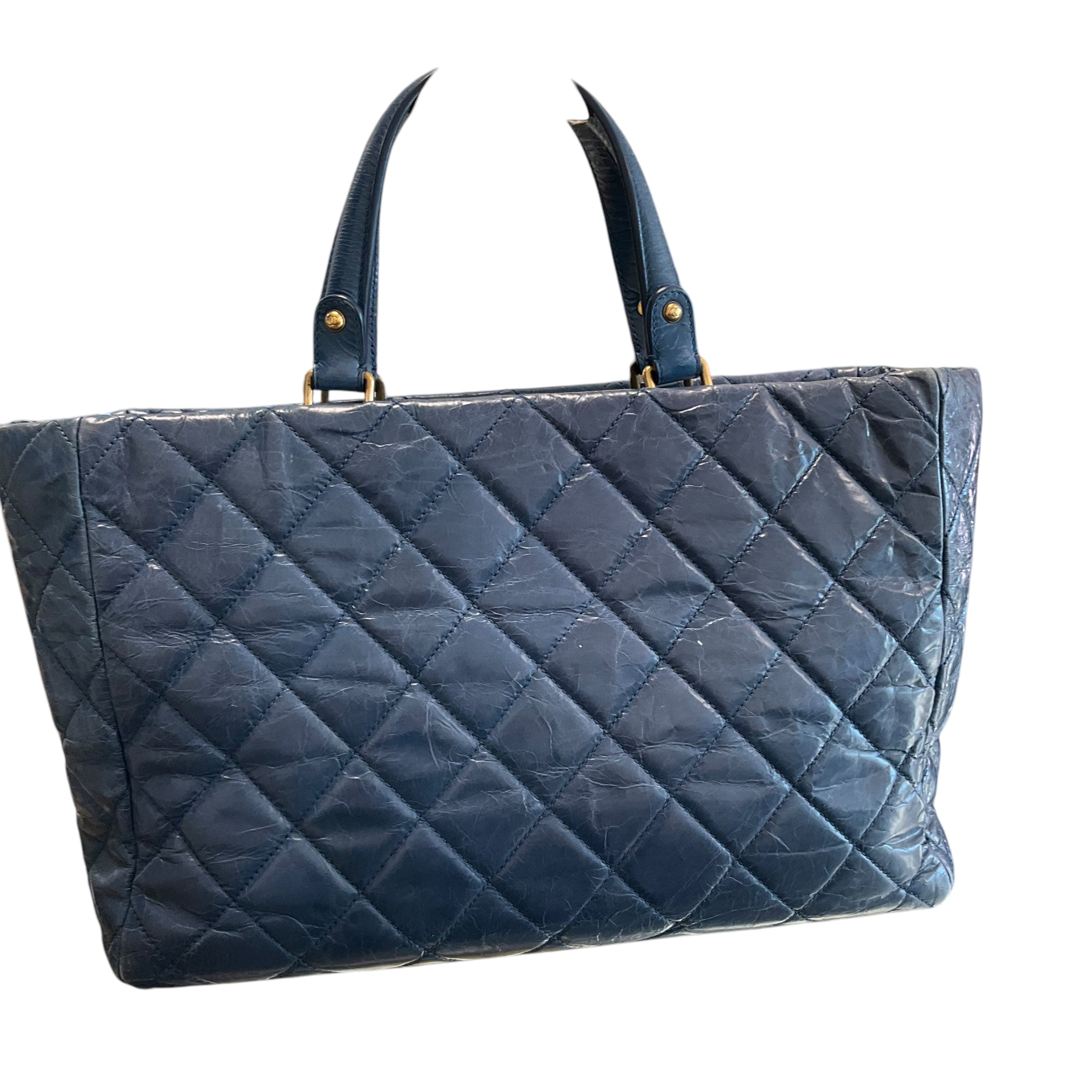 CHANEL Handbag .Blue Crinkled Leather.