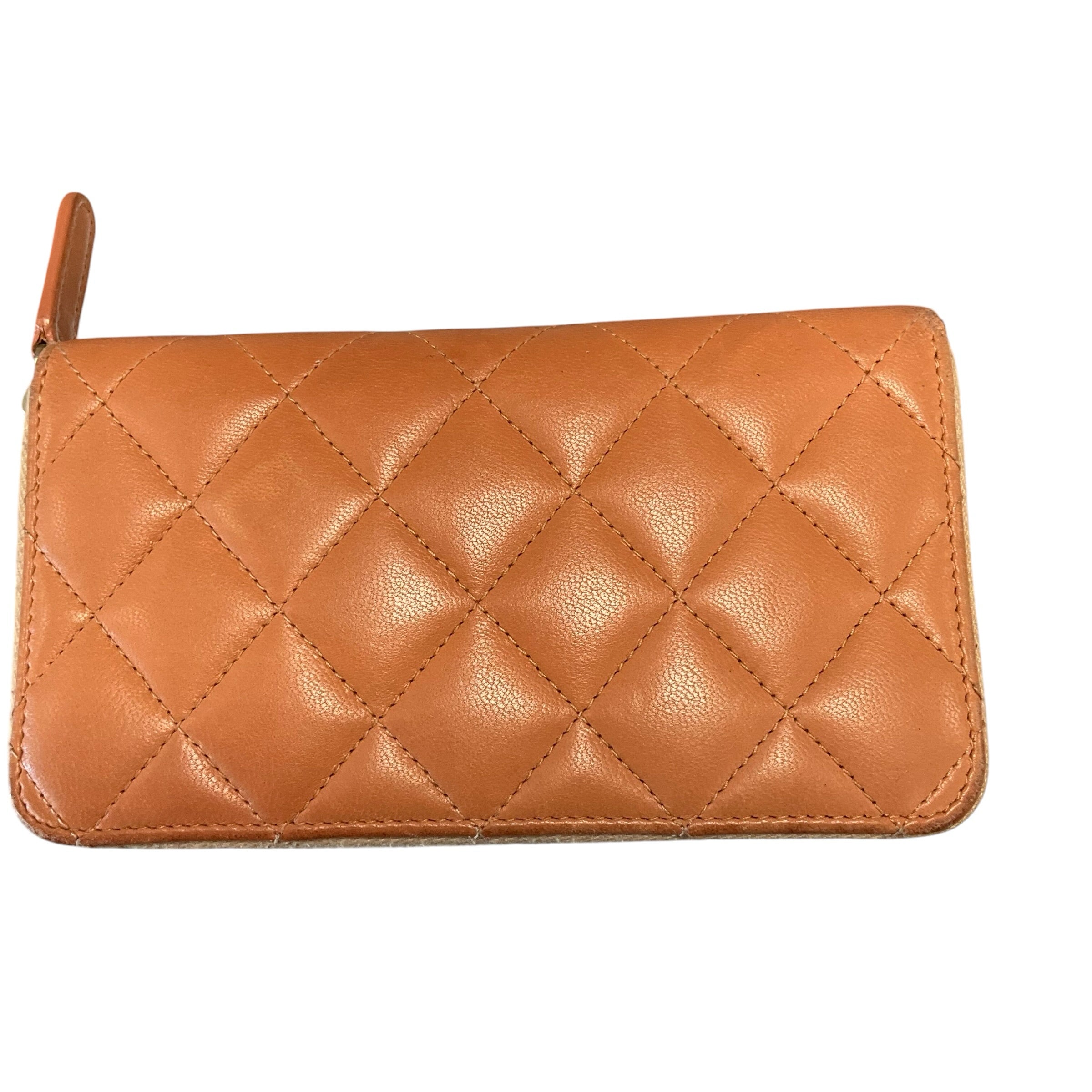 AUTHENTIC CHANEL Handbag