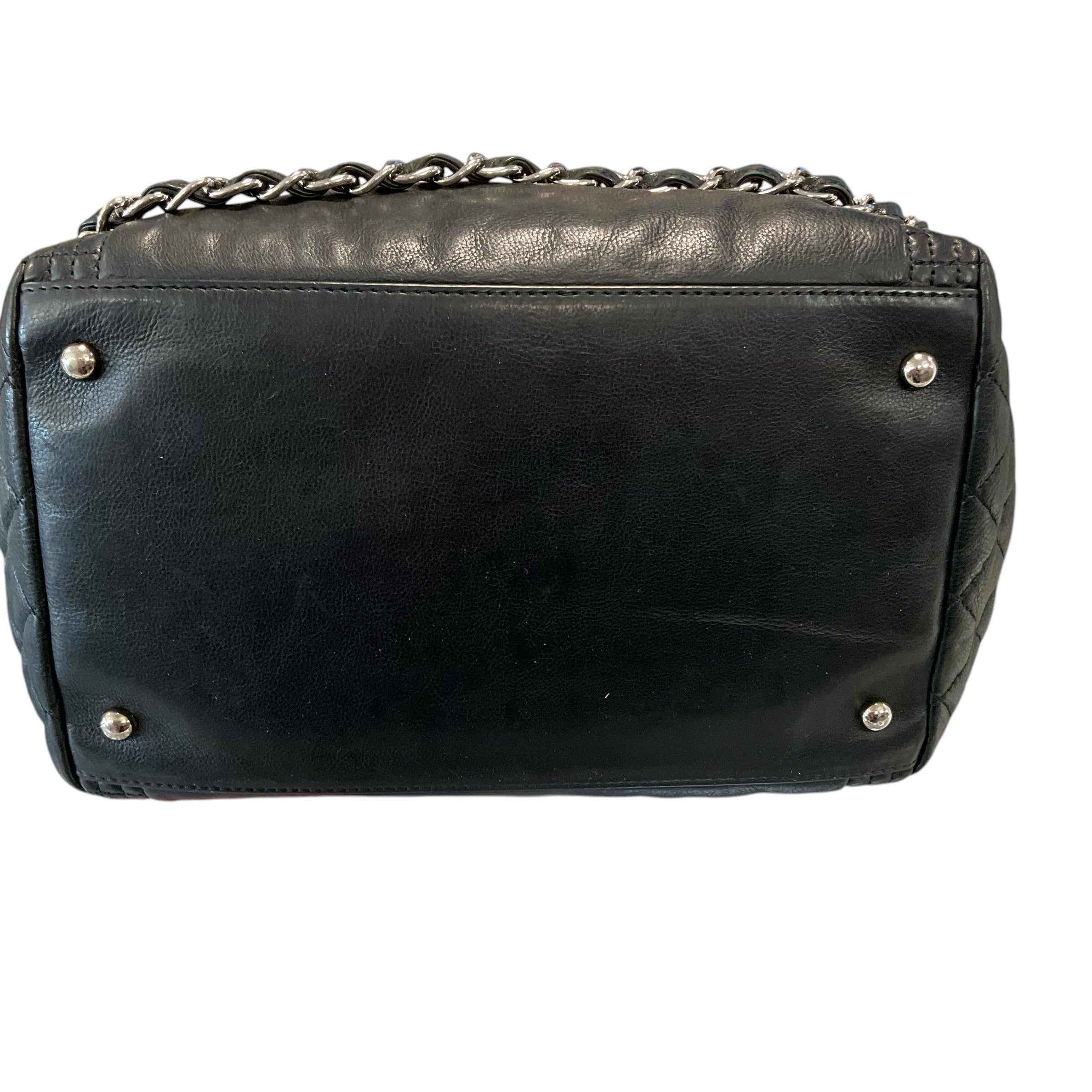 CHANEL Handbag