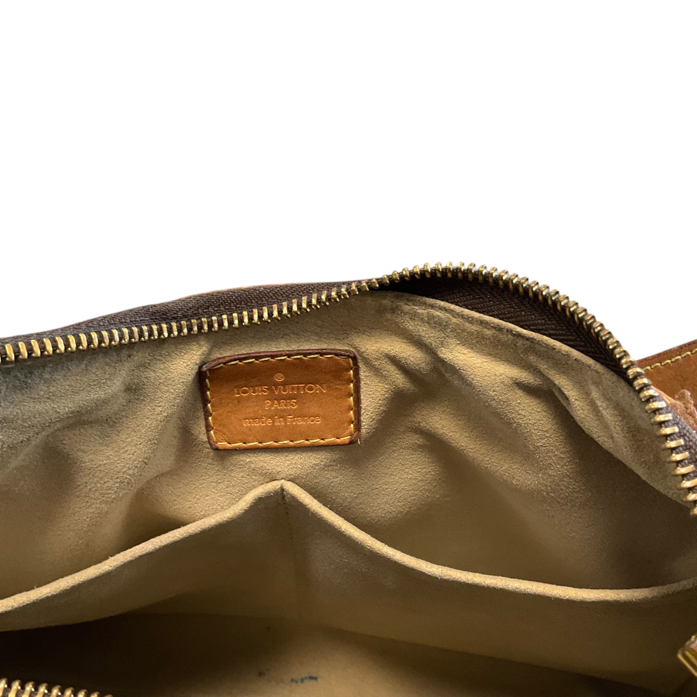 Louis Vuitton quilted Etoile Handbag