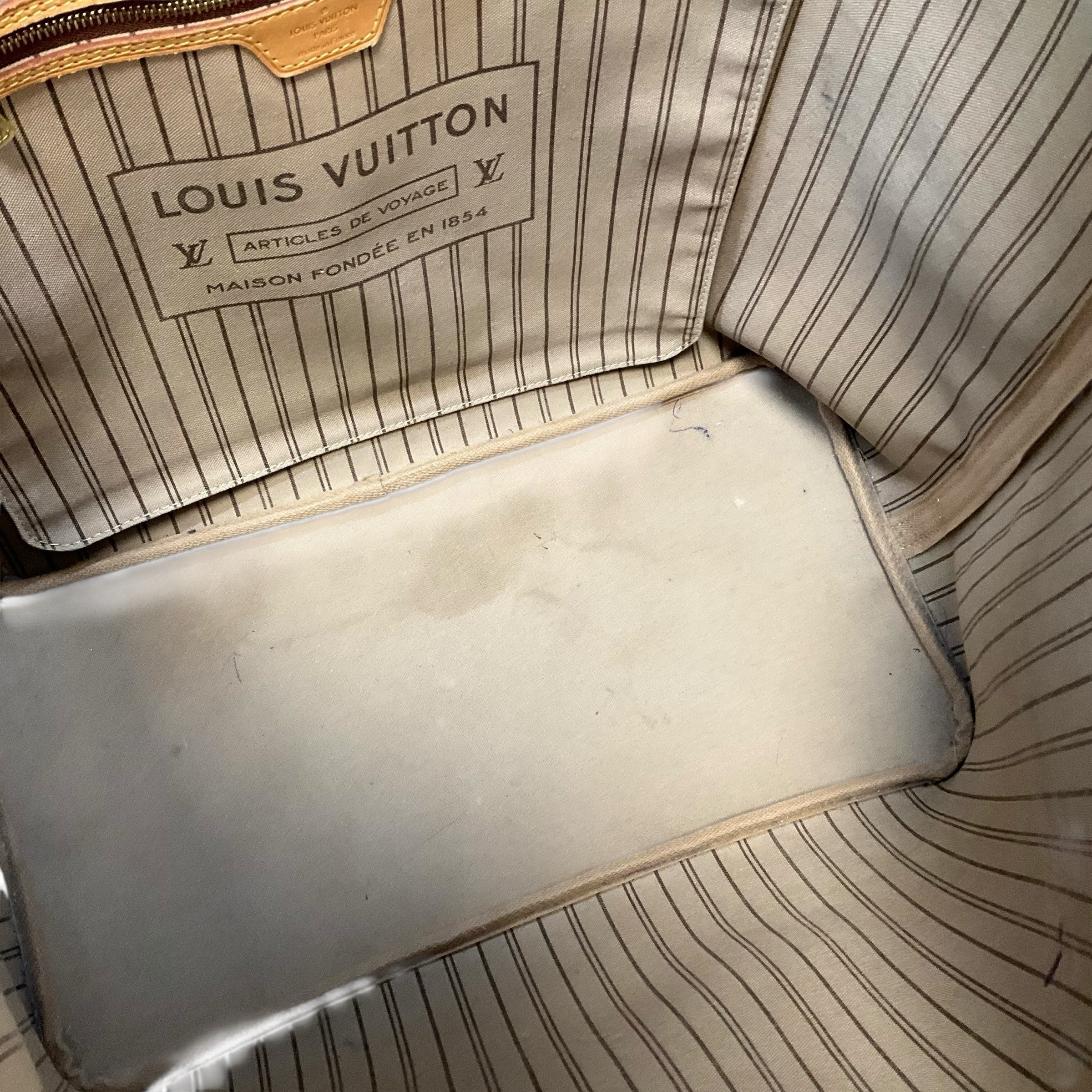 Louis Vuitton Handbag