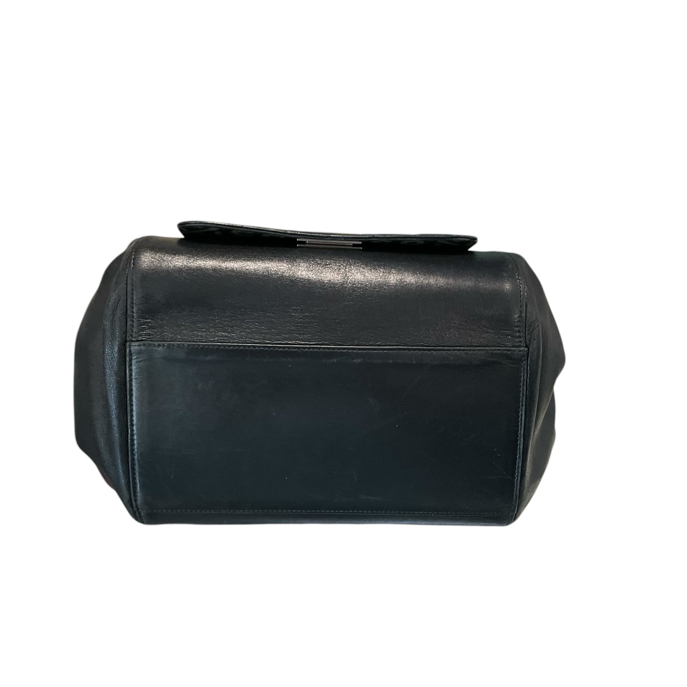 CHANEL Handbag