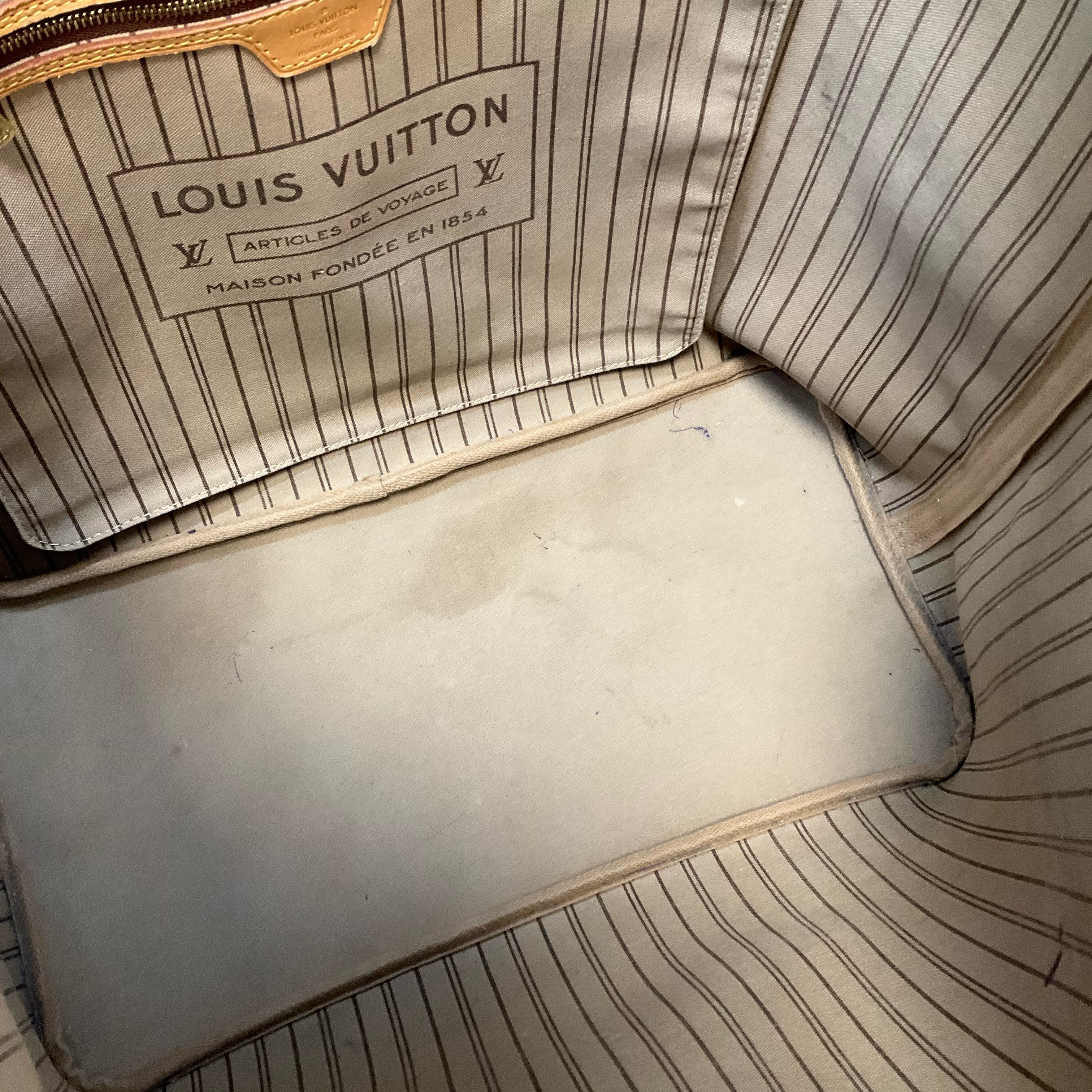 Louis Vuitton Handbag