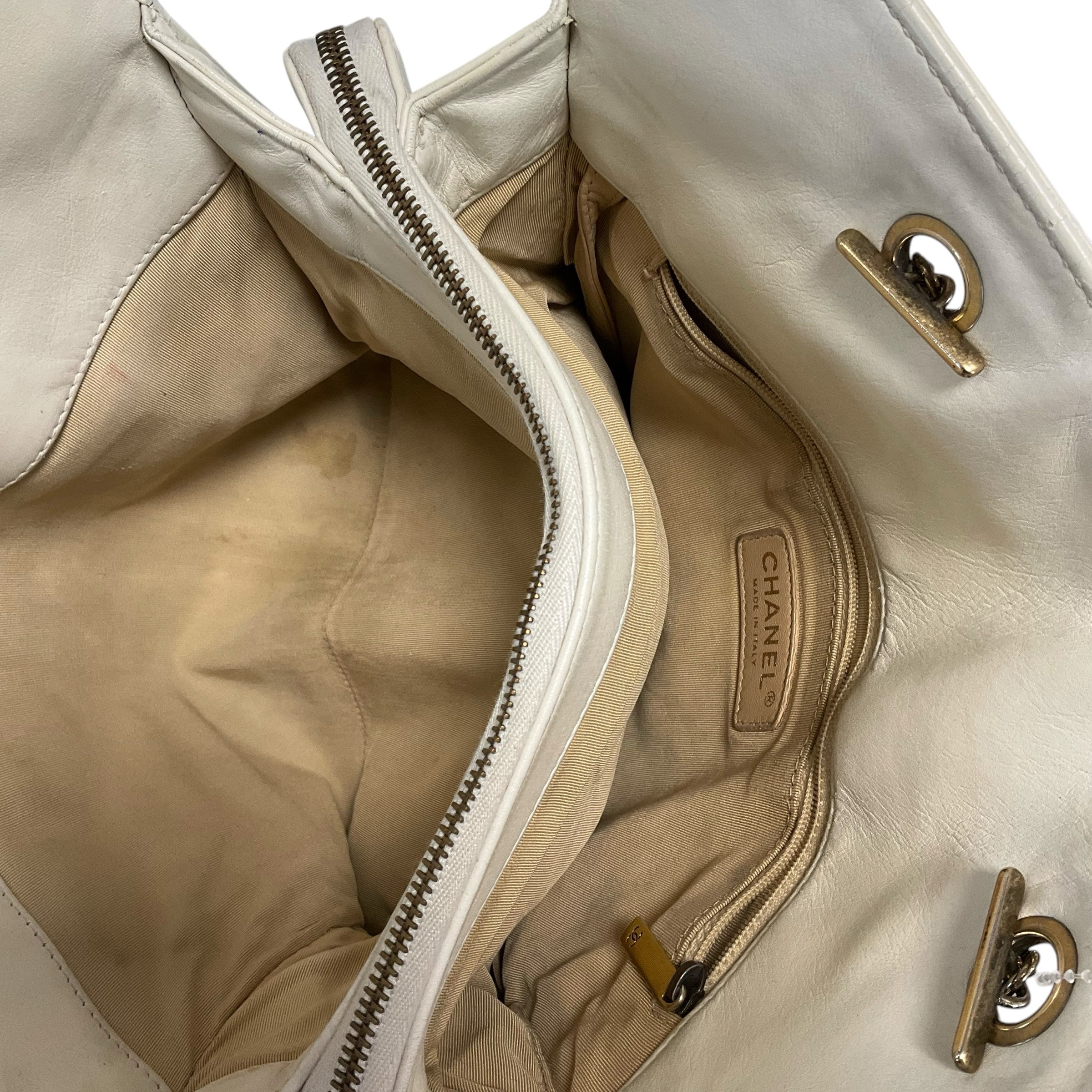 CHANEL Handbag