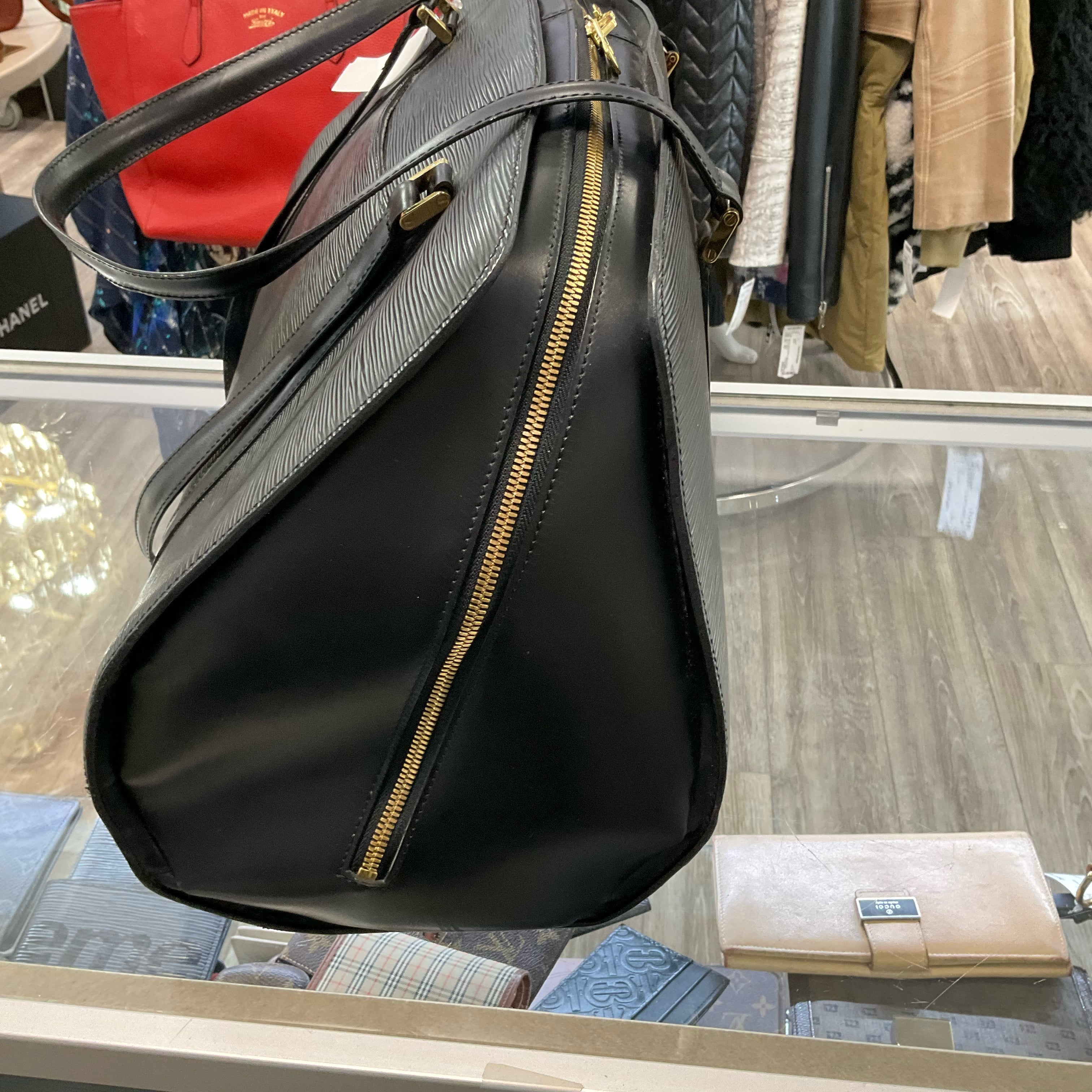 Louis Vuitton Handbag