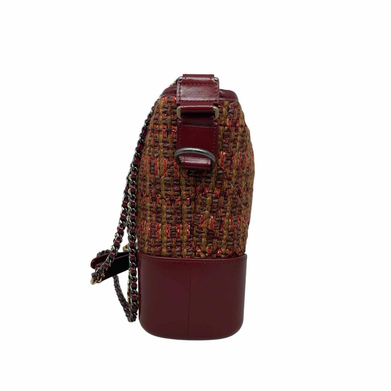 Chanel Cranberry Leather tweed LIKE NEW Luxury Shoulder Bag
