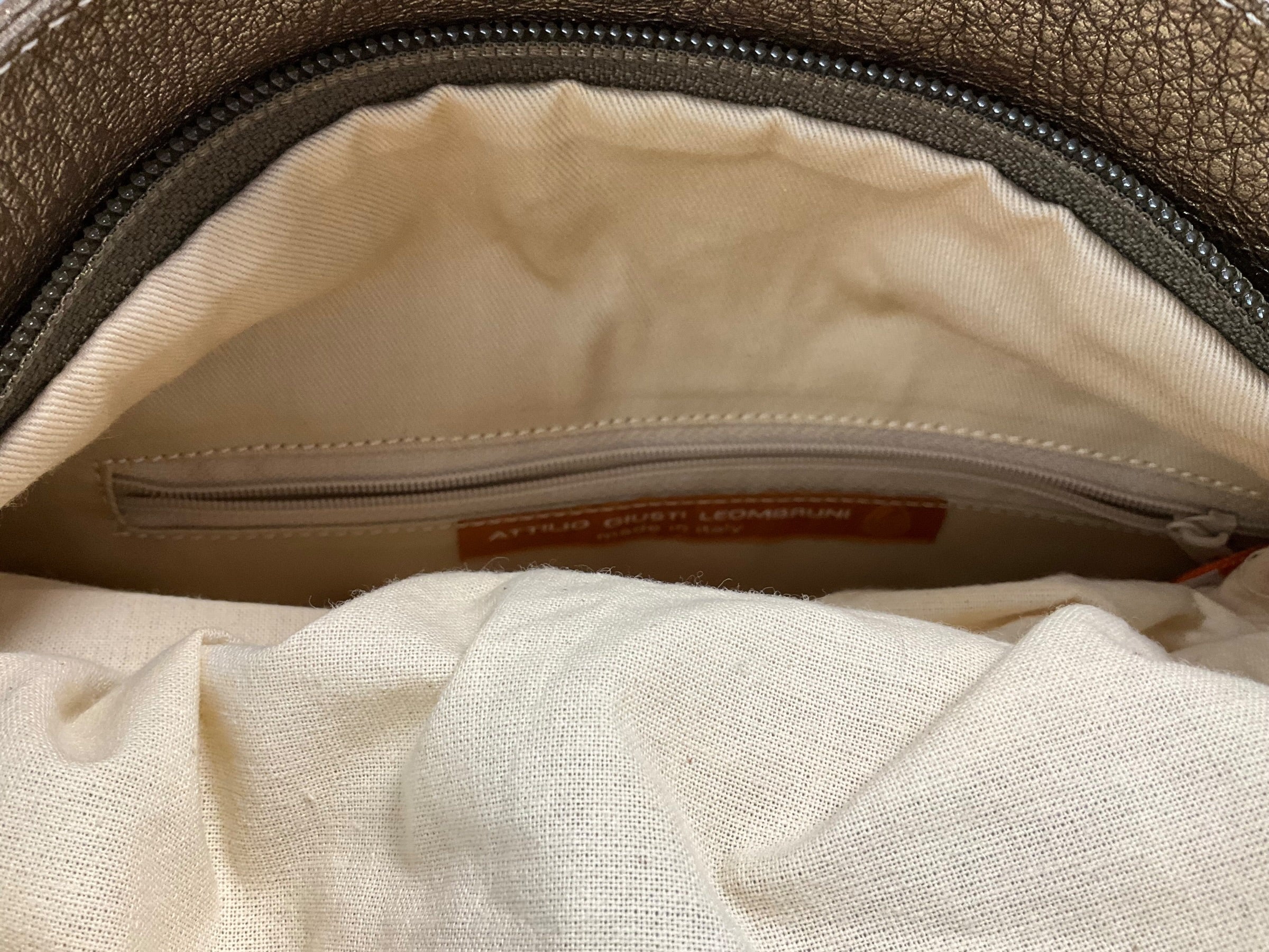 Atticio giusti Handbag