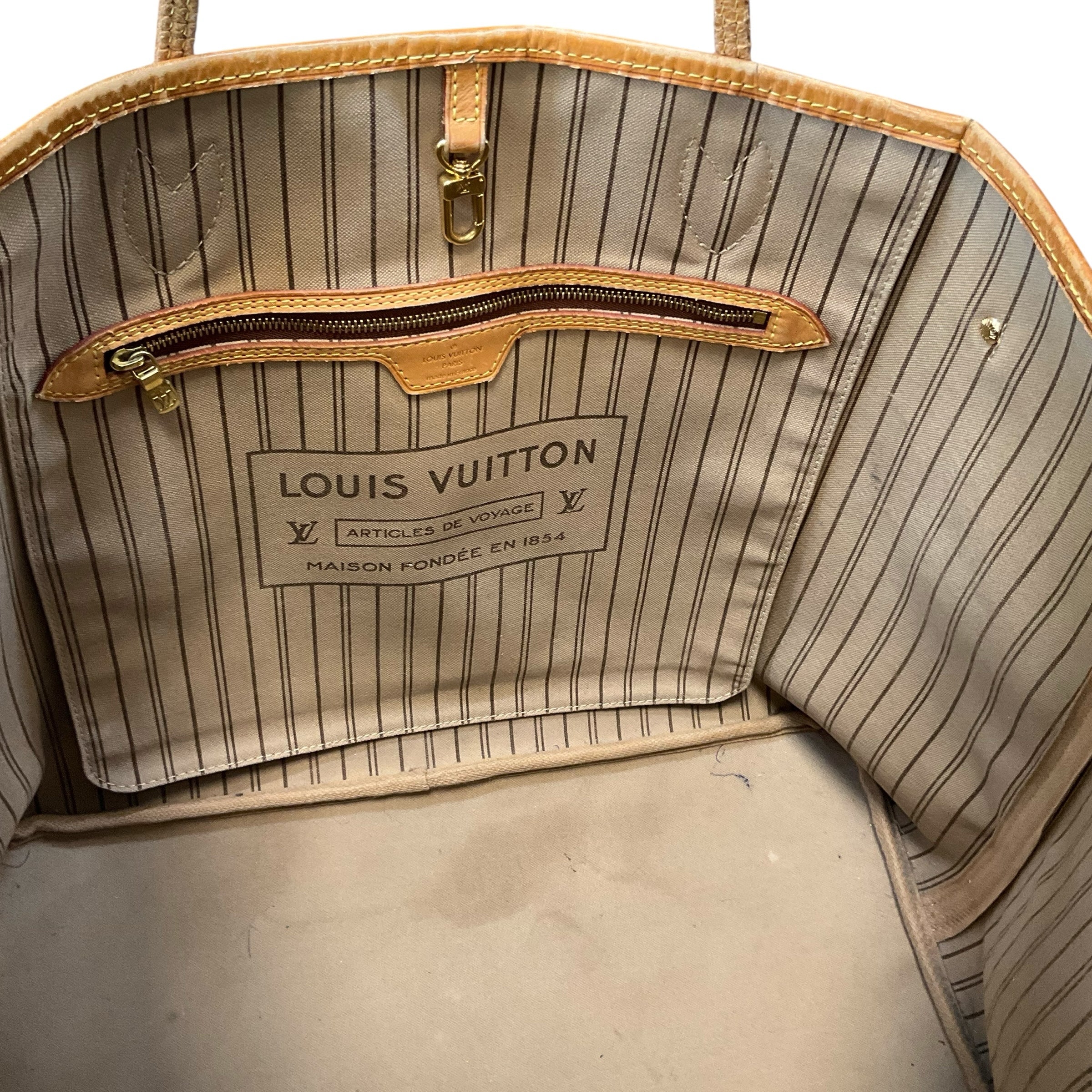 Louis Vuitton Handbag