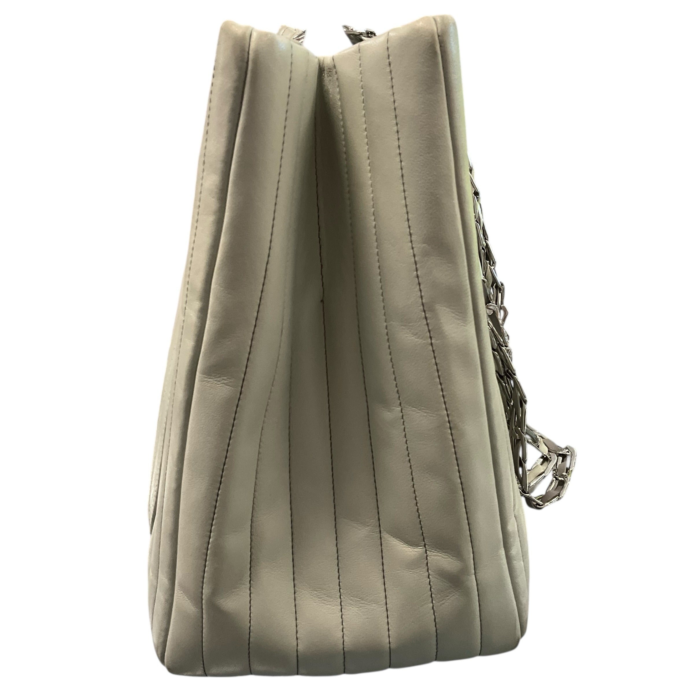 CHANEL Handbag