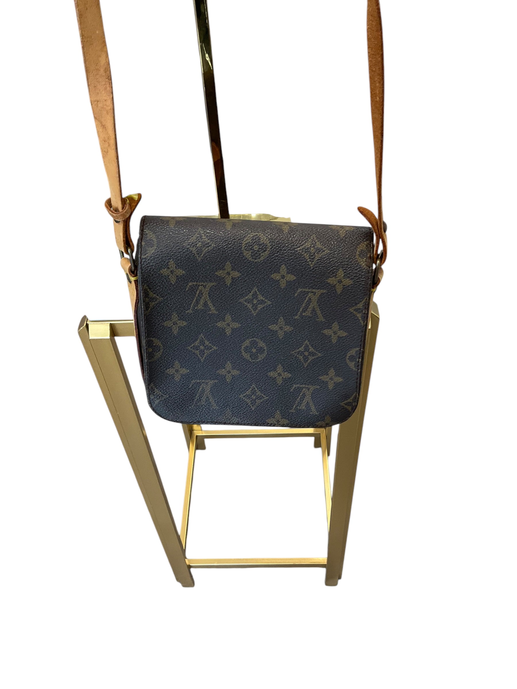 Louis Vuitton Handbag.Crossbody